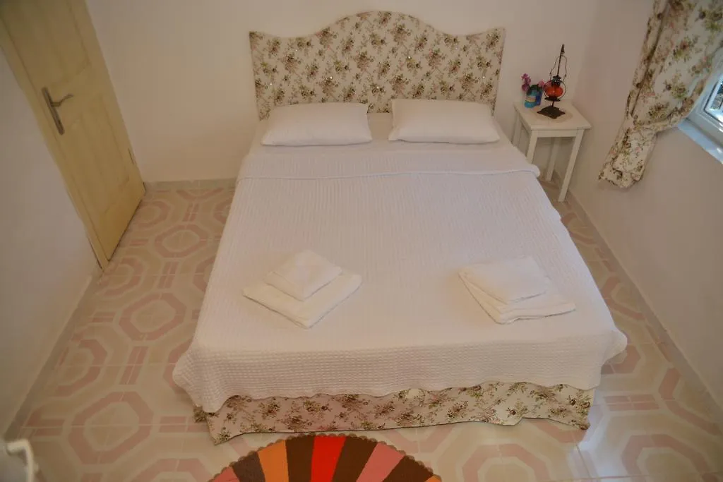 Butterfly Guest House Faralya Turecko